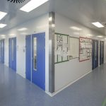 Cleanroom op beganegrond, ganggebied