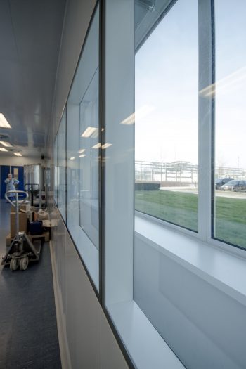 cleanroom staat altijd los van een buitengevel